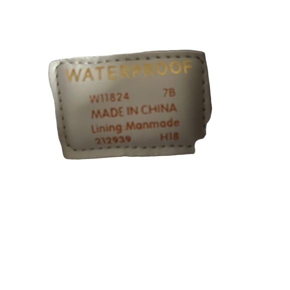 COLE Haan  Studio Grand  waterproof
Pull on boot dove suede/Faux shearling 7B - Picture 8 of 9